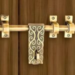 Atom Lock -Styling Doors with Brass Antique Aldrops