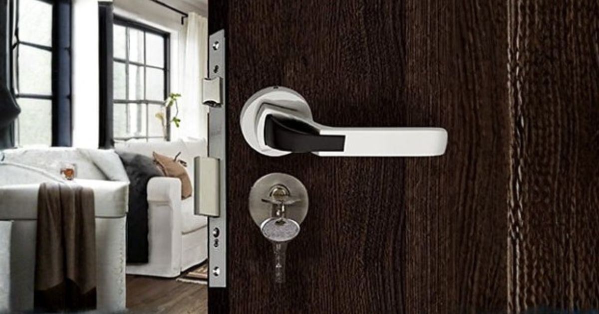 How a Genuine Locks Manufacturer Should Support Dealers and Distributors