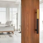 Glass Door Pull Handle Guide for Offices, Showrooms and Clinics