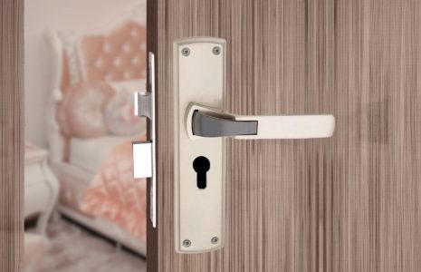 How to Choose the Best Door Lock India Offers