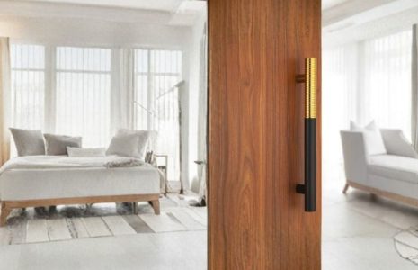 Glass Door Pull Handle Guide for Offices, Showrooms and Clinics